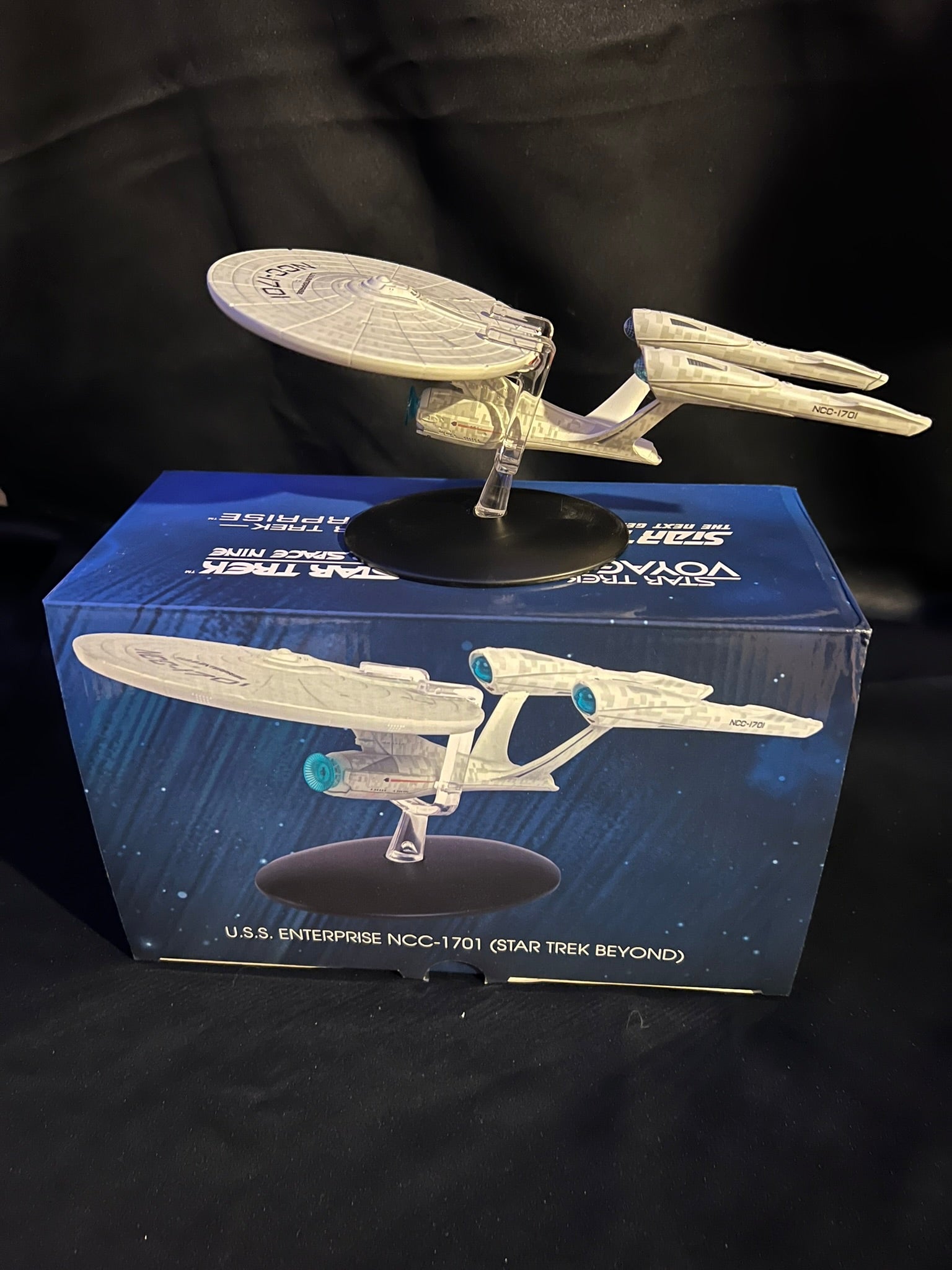 Eaglemoss USS Enterprise NCC‑1701 (Star Trek Beyond) Special Issue:
