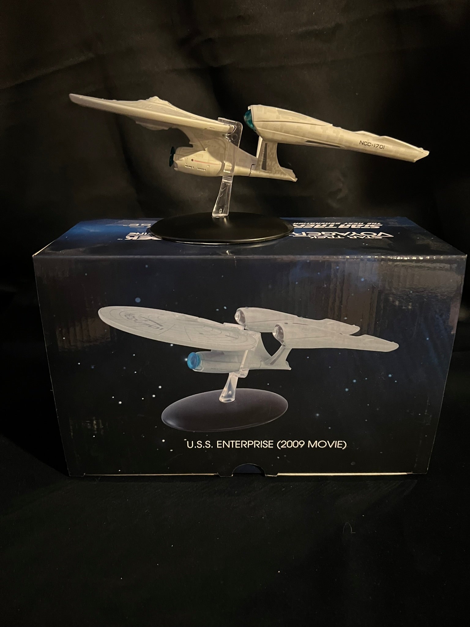 Eaglemoss USS Enterprise NCC‑1701 (2009 Movie) Special Issue: