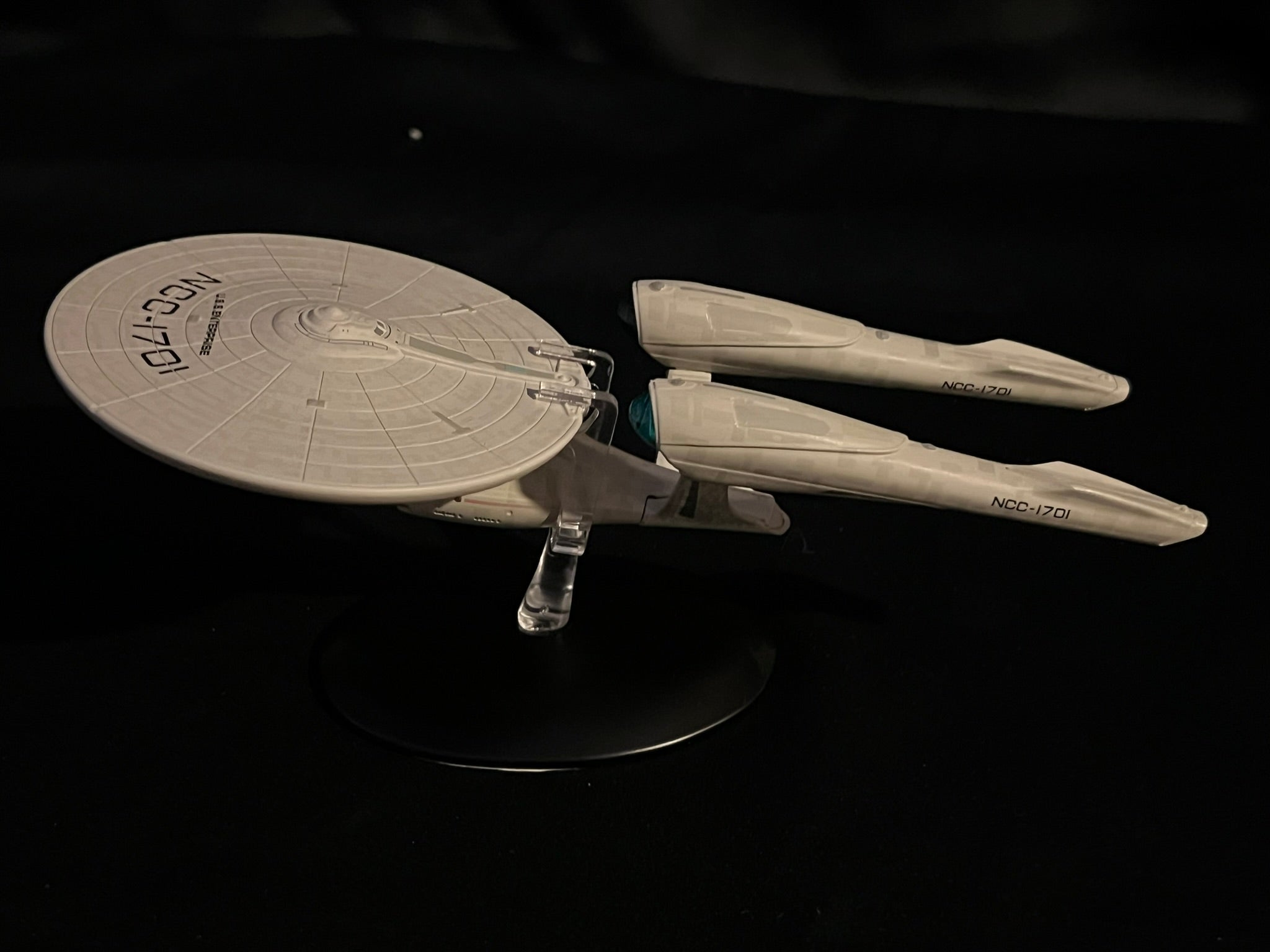Eaglemoss USS Enterprise NCC‑1701 (2009 Movie) Special Issue: