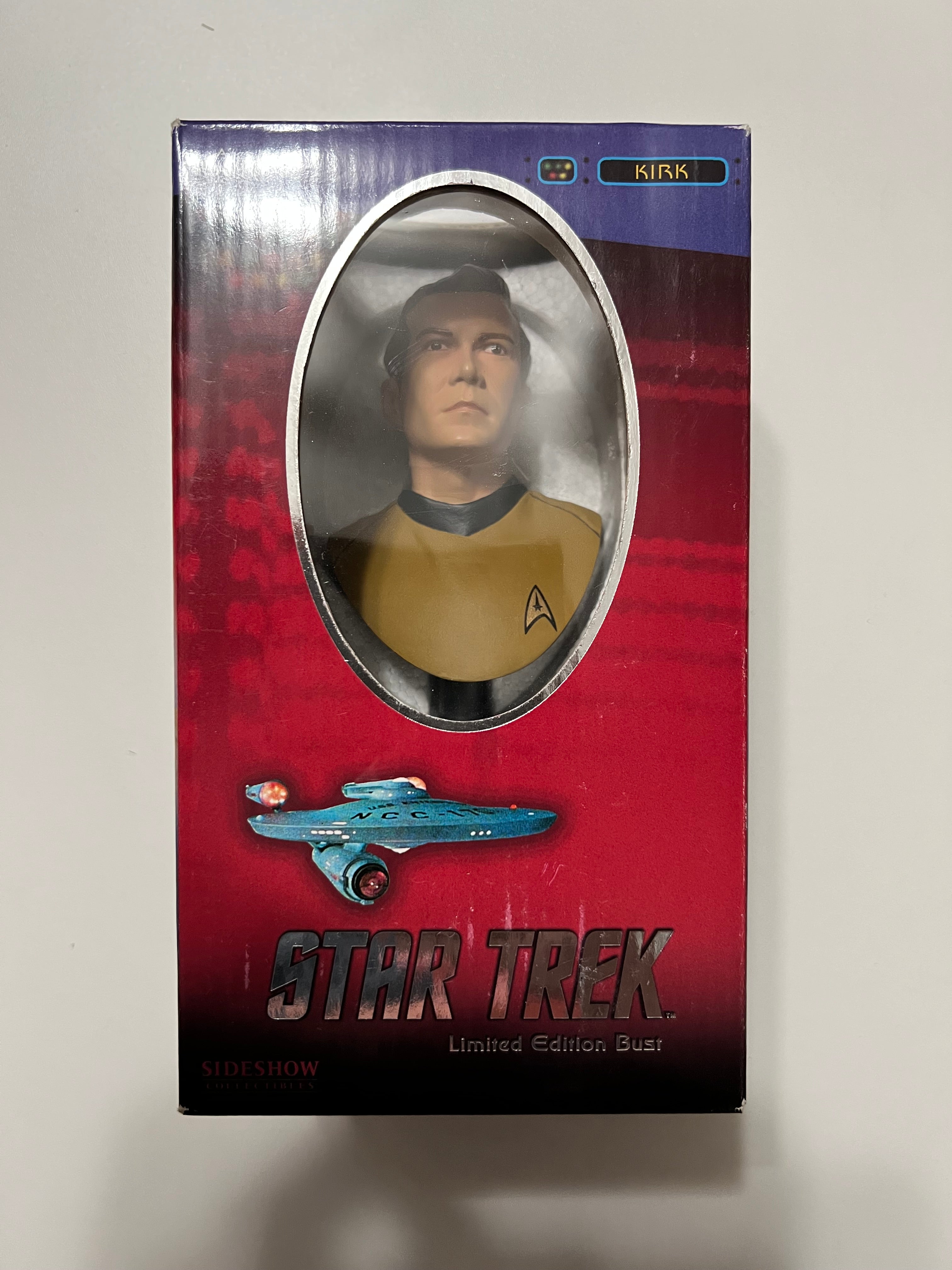 Sideshow Collectibles Captain Kirk Bust: